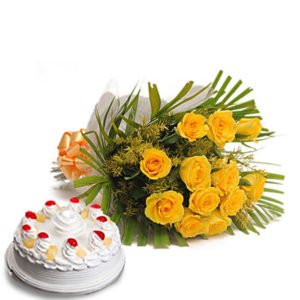 combo yellow rose and cake