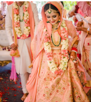 White And Baby Pink Rose Jaimala Garland